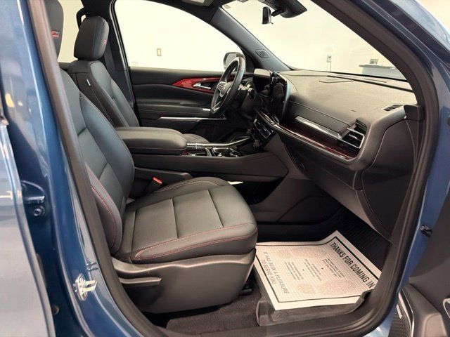 Used 2026 Chevrolet Traverse Z71 w/ Enhanced Driving Package AWD/4WD image 37
