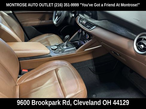 Used 2019 Alfa Romeo Stelvio AWD image 55