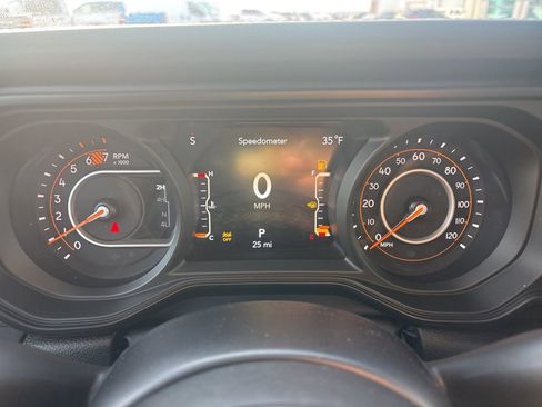 New 2026 Jeep Wrangler Unlimited Rubicon image 15