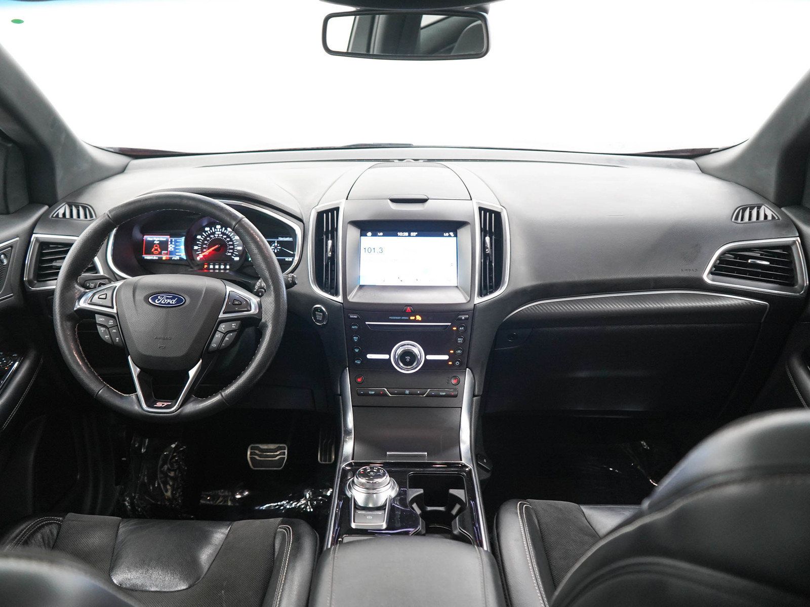 Used 2019 Ford Edge ST w/ Convenience Package AWD/4WD image 13