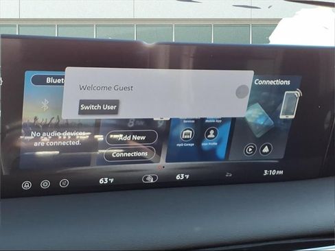 New 2026 Nissan Armada SV image 16