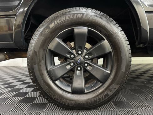 Used 2014 Ford F150 FX4 w/ Equipment Group 402A Luxury AWD/4WD image 10