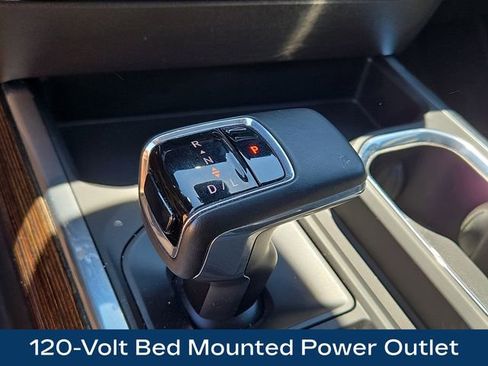 Used 2025 GMC Sierra 1500 Elevation w/ Elevation Premium Package AWD/4WD image 16