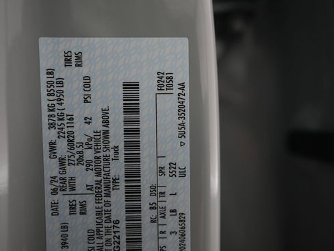 Used 2024 Ford F150 Lightning Flash image 21