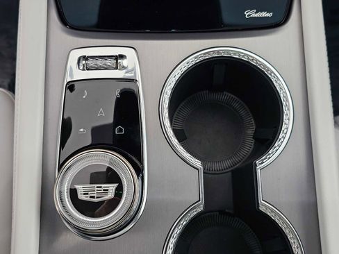 New 2026 Cadillac Vistiq Sport AWD/4WD image 31