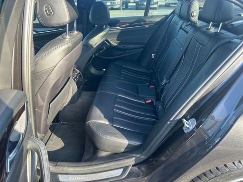 Used 2017 BMW 540i image 25