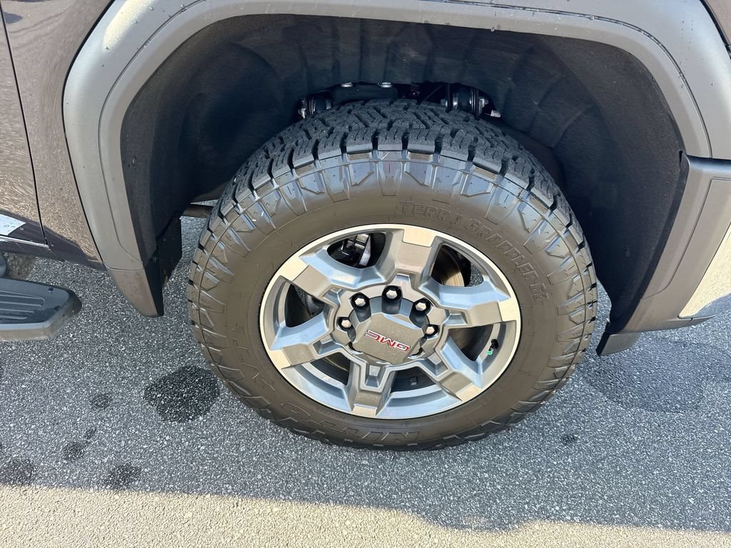 Certified 2025 GMC Sierra 2500 SLT w/ SLT Premium Package AWD/4WD image 20