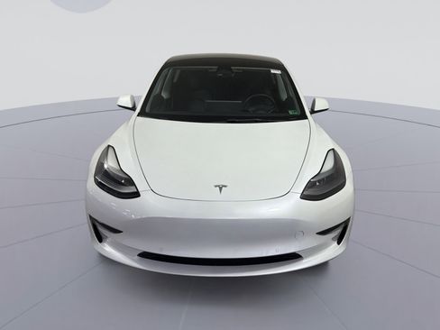 Used 2022 Tesla Model 3 Long Range image 11