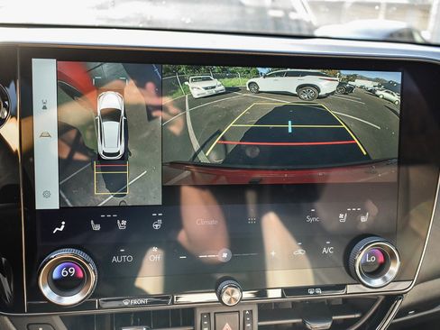 Used 2023 Lexus NX 450h+ 450h+ Luxury image 22