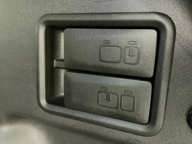 Used 2020 GMC Terrain SLT AWD/4WD image 43