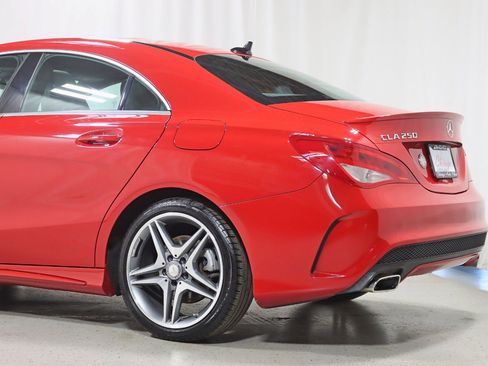 Used 2015 Mercedes-Benz CLA 250 4MATIC image 10