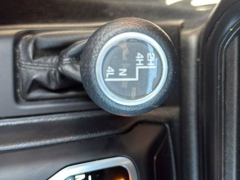 Used 2018 Jeep Wrangler Unlimited Sport AWD/4WD image 20