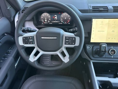 New 2026 Land Rover Defender 110 S image 25