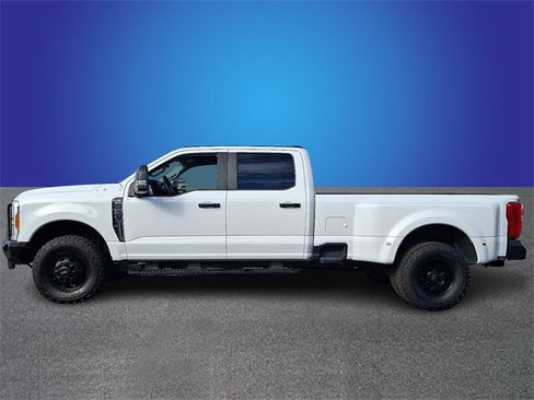 Used 2023 Ford F350 XL w/ XL Driver Assist Package image 7