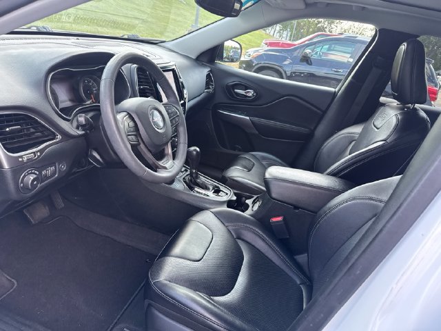 Used 2022 Jeep Cherokee Limited AWD/4WD image 4