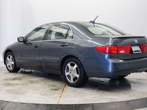 Used 2005 Honda Accord Hybrid Sedan image 3