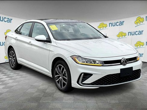 New 2025 Volkswagen Jetta SE image 1