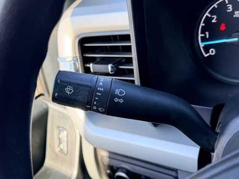 Used 2025 Ford F250 XLT image 21