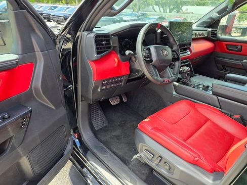 Used 2024 Toyota Sequoia TRD Pro AWD/4WD image 18