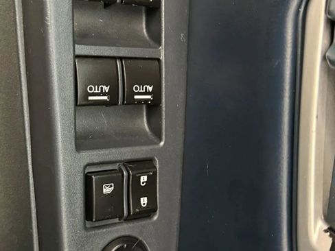 Used 2009 Honda Pilot EX-L image 25