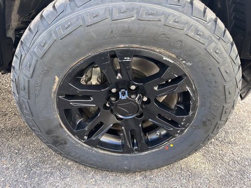 Certified 2020 Toyota Tacoma SR w/ SR Convenience Package image 4