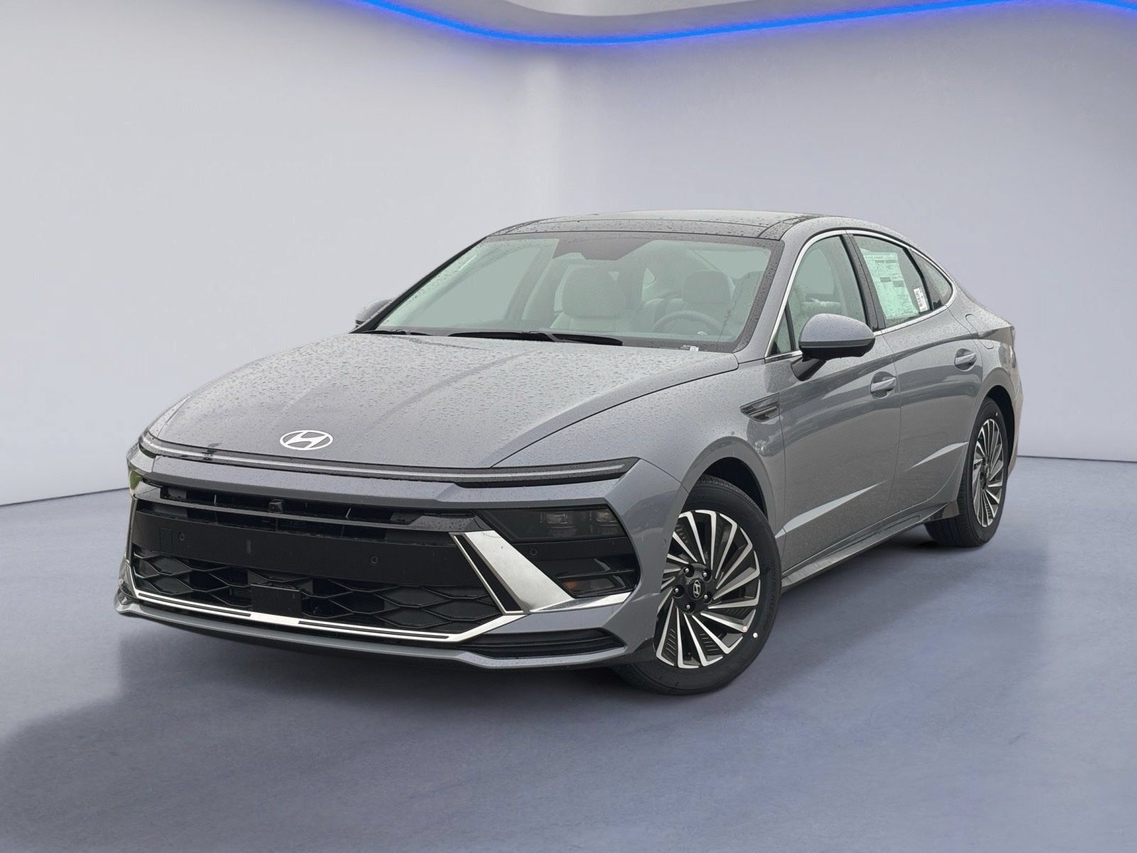 New 2026 Hyundai Sonata Limited FWD image 2