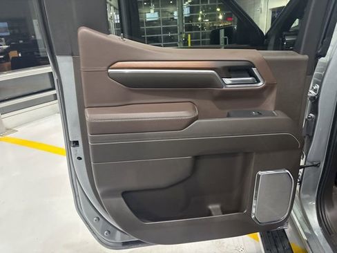 Used 2025 GMC Sierra 1500 Denali image 18