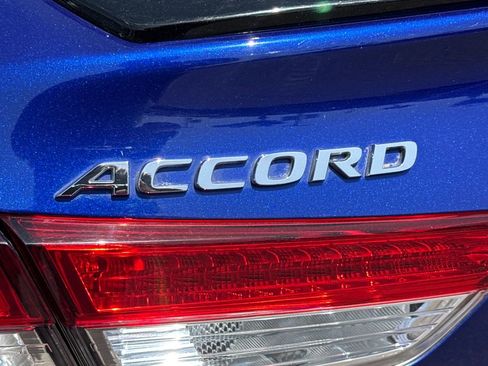 Used 2022 Honda Accord Sport image 10