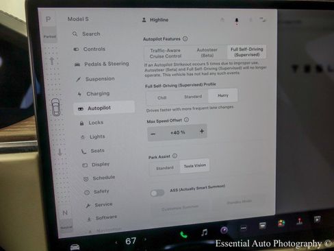 Used 2022 Tesla Model S image 29