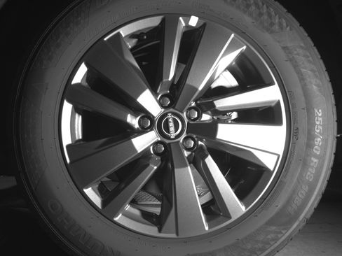 Used 2025 Nissan Pathfinder SV FWD image 14