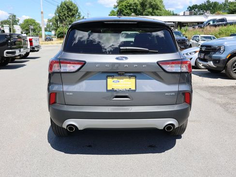 Used 2022 Ford Escape SE w/ Convenience Package AWD/4WD image 6