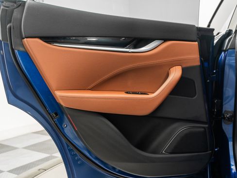 Used 2022 Maserati Levante GT image 39