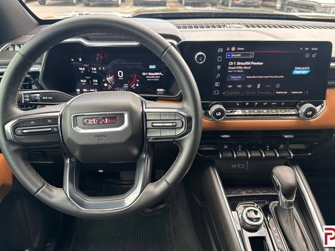 Used 2025 GMC Canyon AT4 AWD/4WD image 15