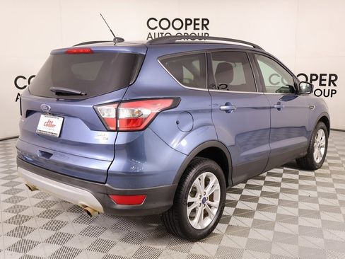 Used 2018 Ford Escape SE image 20