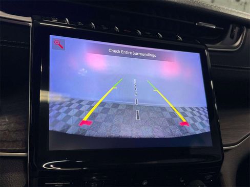 Used 2023 Jeep Grand Cherokee L Limited image 31