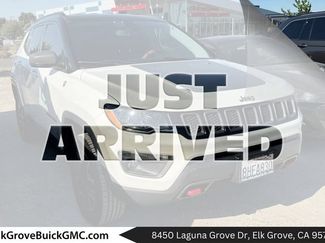 Used 2019 Jeep Compass Trailhawk w/ Leather Interior Group AWD/4WD video 1