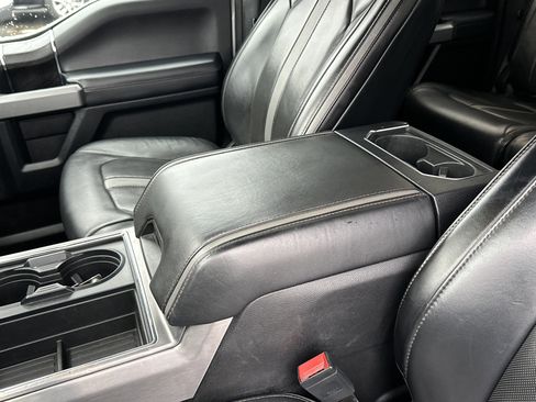 Used 2019 Ford F450 Platinum w/ Platinum Ultimate Package image 17