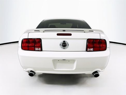 Used 2008 Ford Mustang GT image 6