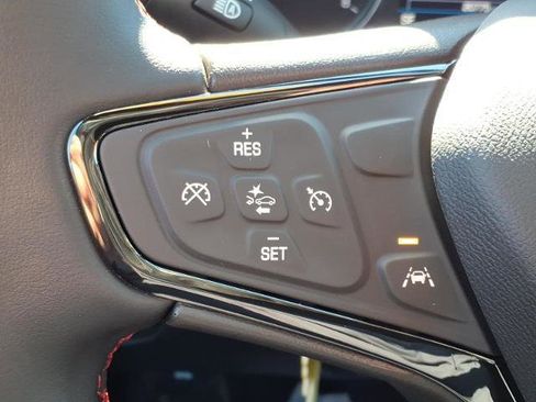 Used 2024 Chevrolet Equinox RS AWD/4WD image 16