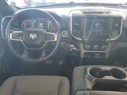 Used 2021 RAM 1500 Big Horn image 12