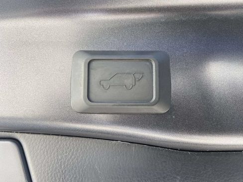 Used 2025 Toyota RAV4 XLE Premium w/ Weather Package FWD image 10