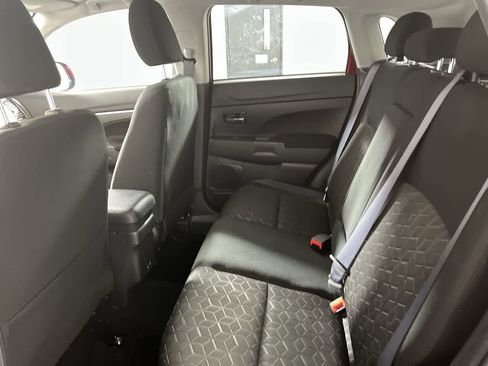 Used 2025 Mitsubishi Outlander Sport LE image 26