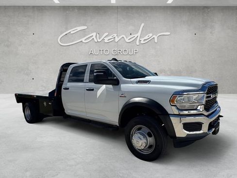 Used 2024 RAM 4500 Tradesman w/ Chrome Appearance Group RWD image 2