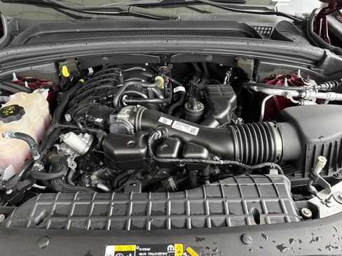 Used 2023 Jeep Grand Cherokee Limited image 31