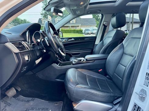 Used 2018 Mercedes-Benz GLS 550 4MATIC image 17