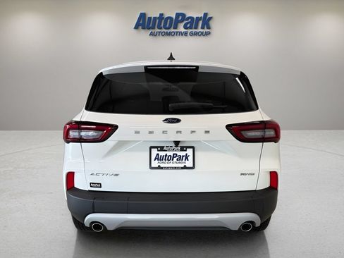 Certified 2023 Ford Escape Active AWD/4WD image 6