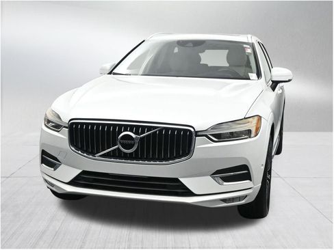 Used 2018 Volvo XC60 T5 Inscription w/ Convenience Package AWD/4WD image 8