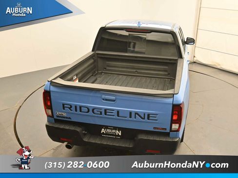 Used 2024 Honda Ridgeline TrailSport image 29