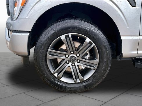 Used 2022 Ford F150 Lariat image 10