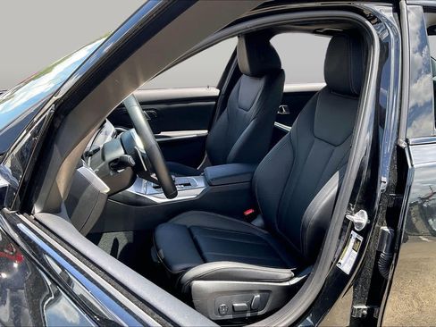 Used 2026 BMW 330i Sedan RWD image 7